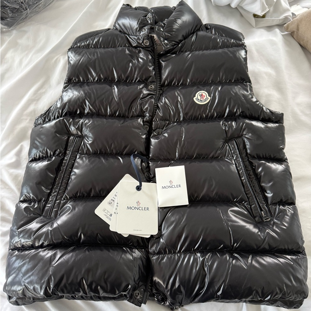 Moncler Men's  Black tibb down Puffer Vest